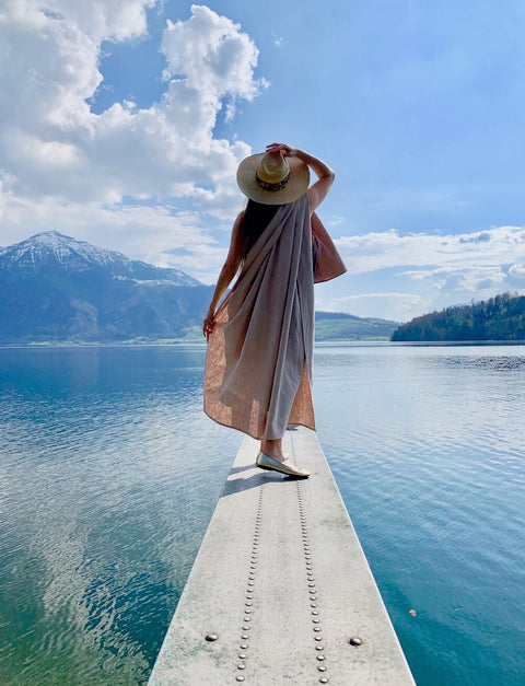 Badetuch, Strandtuch, Liegetuch, Tuch, Handtuch, Leinen, Yogatuch, Stoff, Le Savon, lesavon.ch, Bergsee, See, Schweiz, Swiss, Wasser