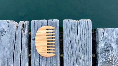 Lockenkamm aus Olivenholz, Afrokamm