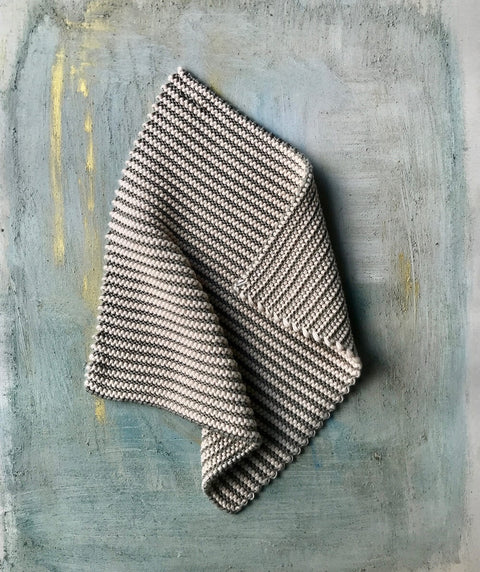 Le Savon, www.lesavon.ch, Spültuch Bio Baumwolle / Spültuch / Scheuertuch / Lappen / Topflappen, Swiss Made, Stricken, Gestrickt, Baumwolle, gesticktes Spültuch, gestrickt, Schweiz, Schweizer Handwerk, Küche, Küchentextilien, Kitchen clothing