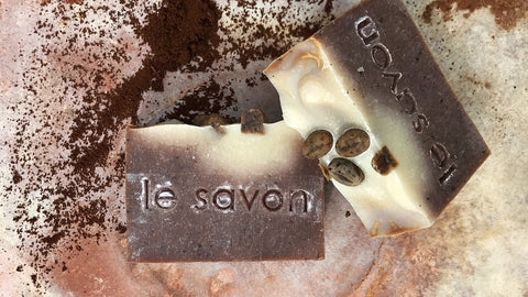 Die neutralisierende Kaffeeseife für das Kochatelier: Gerüch(t)eküche