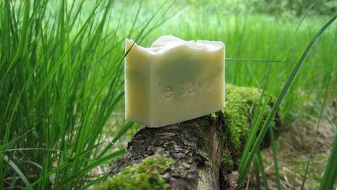 Handgefertigte Naturseife Grüne Weiden